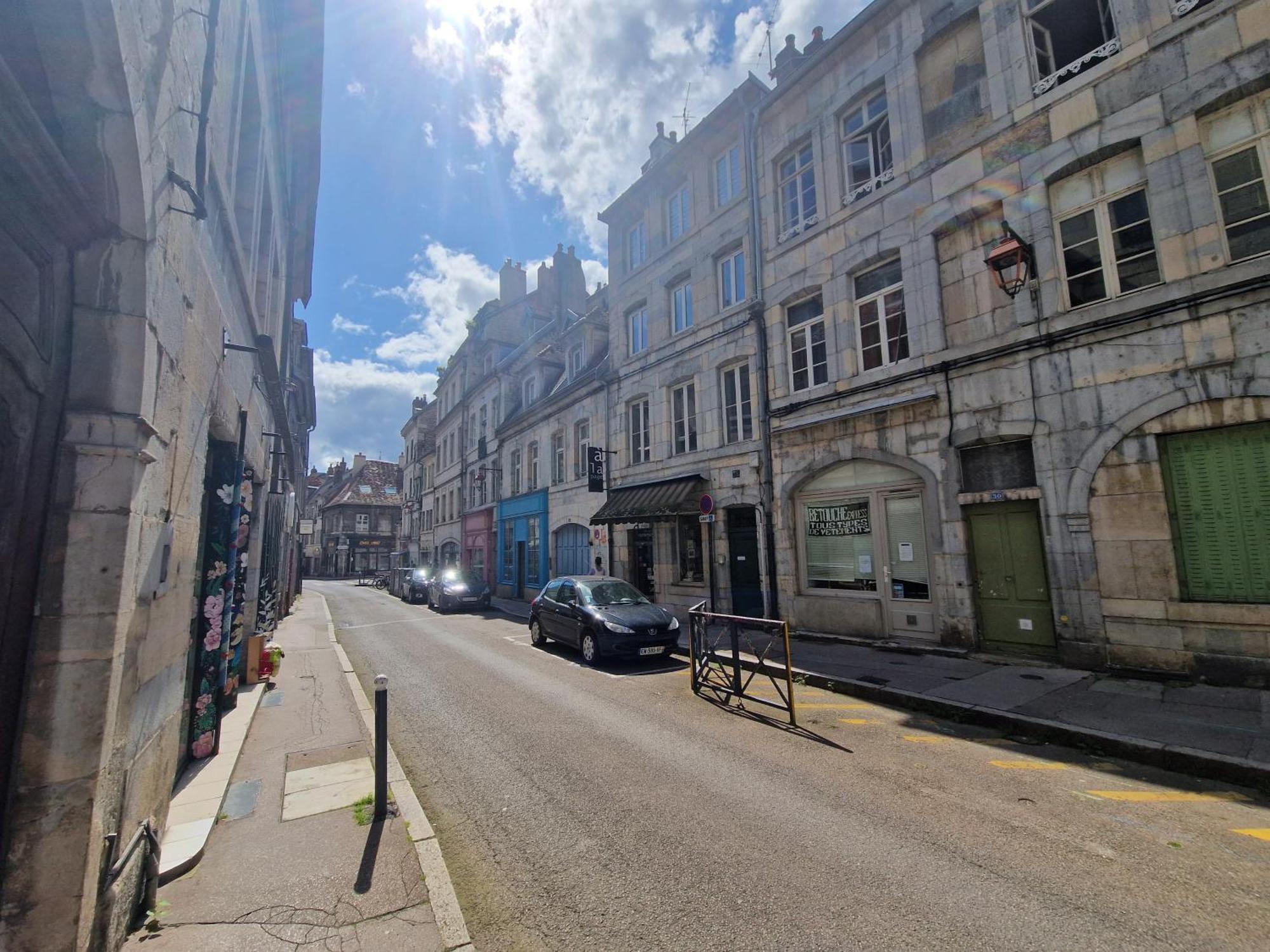 Le Cocon Apartment Besancon Bagian luar foto